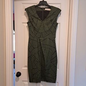 Lela Rose Women's Size 10 Sleeveless V-Neck Sheath Dress Green &Black Silk Blend